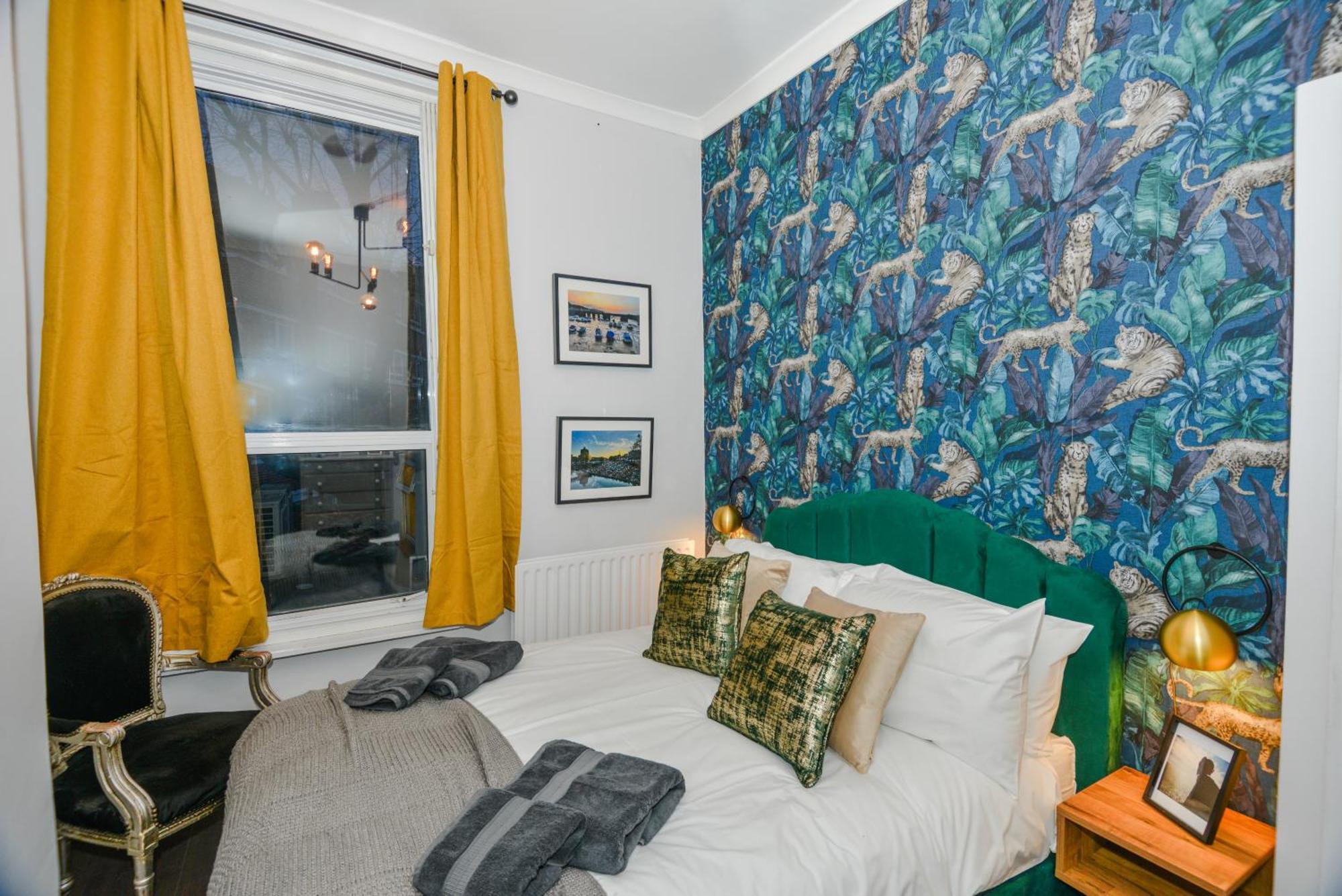 Cosy 1 Bedroom Home For Small Families London Eksteriør bilde